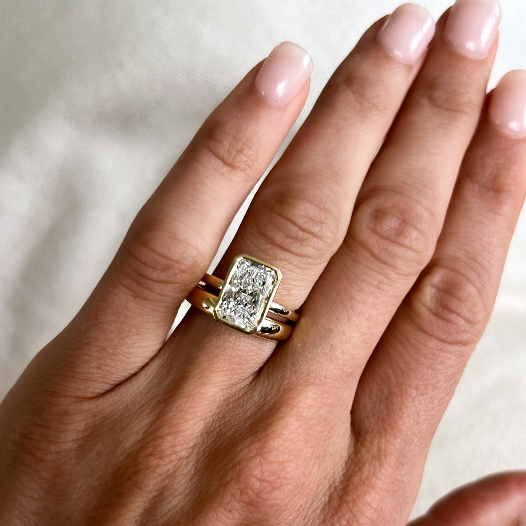 Penumbra Bezel Set Engagement Ring With Elongated Radiant Cut - Image 6