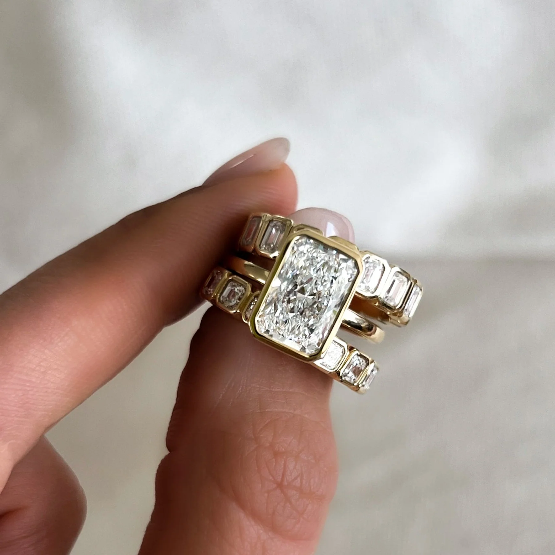 Penumbra Bezel Set Engagement Ring With Elongated Radiant Cut - Image 9