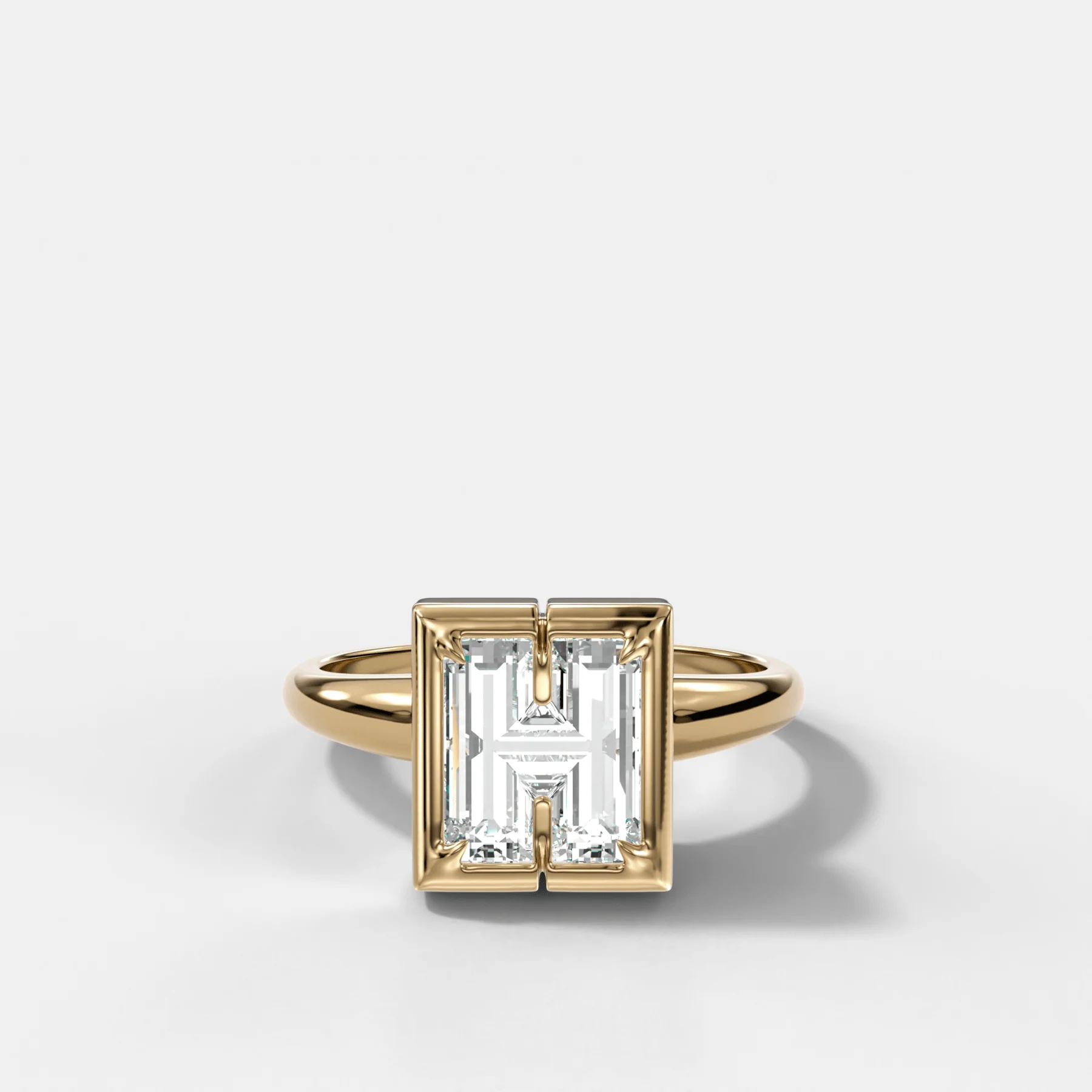 Club Diamond Initial Ring - Letter H