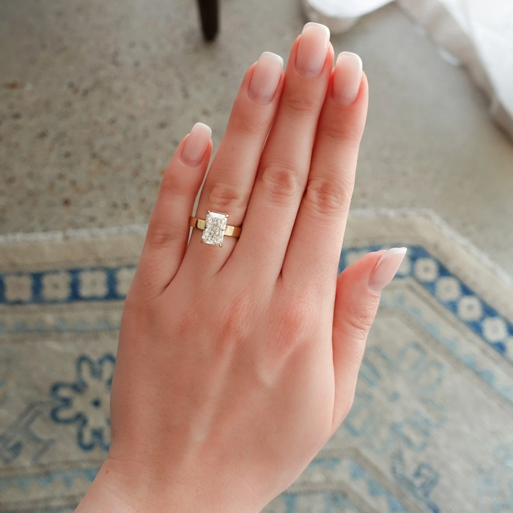 Finest Solitaire Engagement Ring set with 3.04ct Lab Grown Elongated Radiant Cut Diamond - Image 4