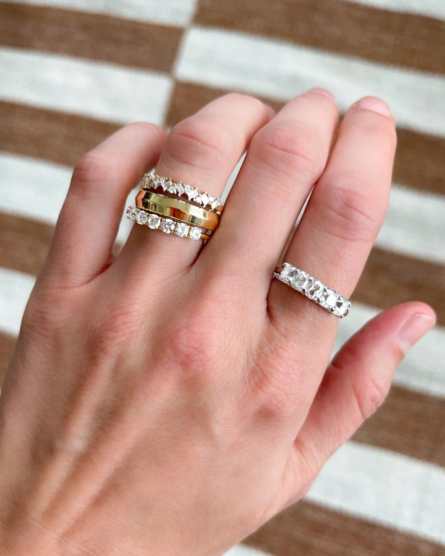 Five Stone Shared Prong Diamond Band With Old Mine Cuts (1.65ctw) - Image 5