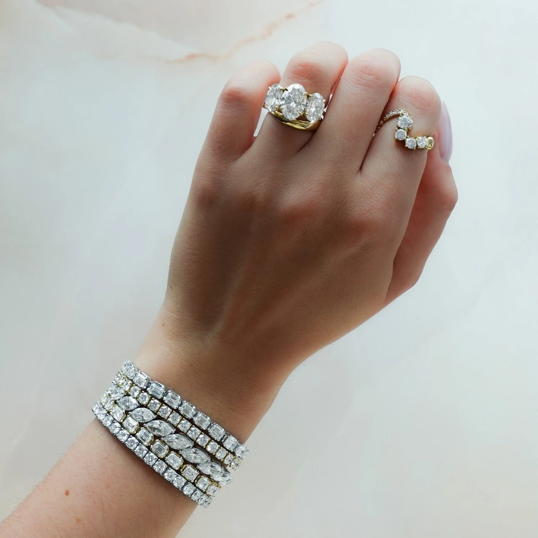 Graduated Marquise Tennis Bracelet (13.00 carat) - Image 5