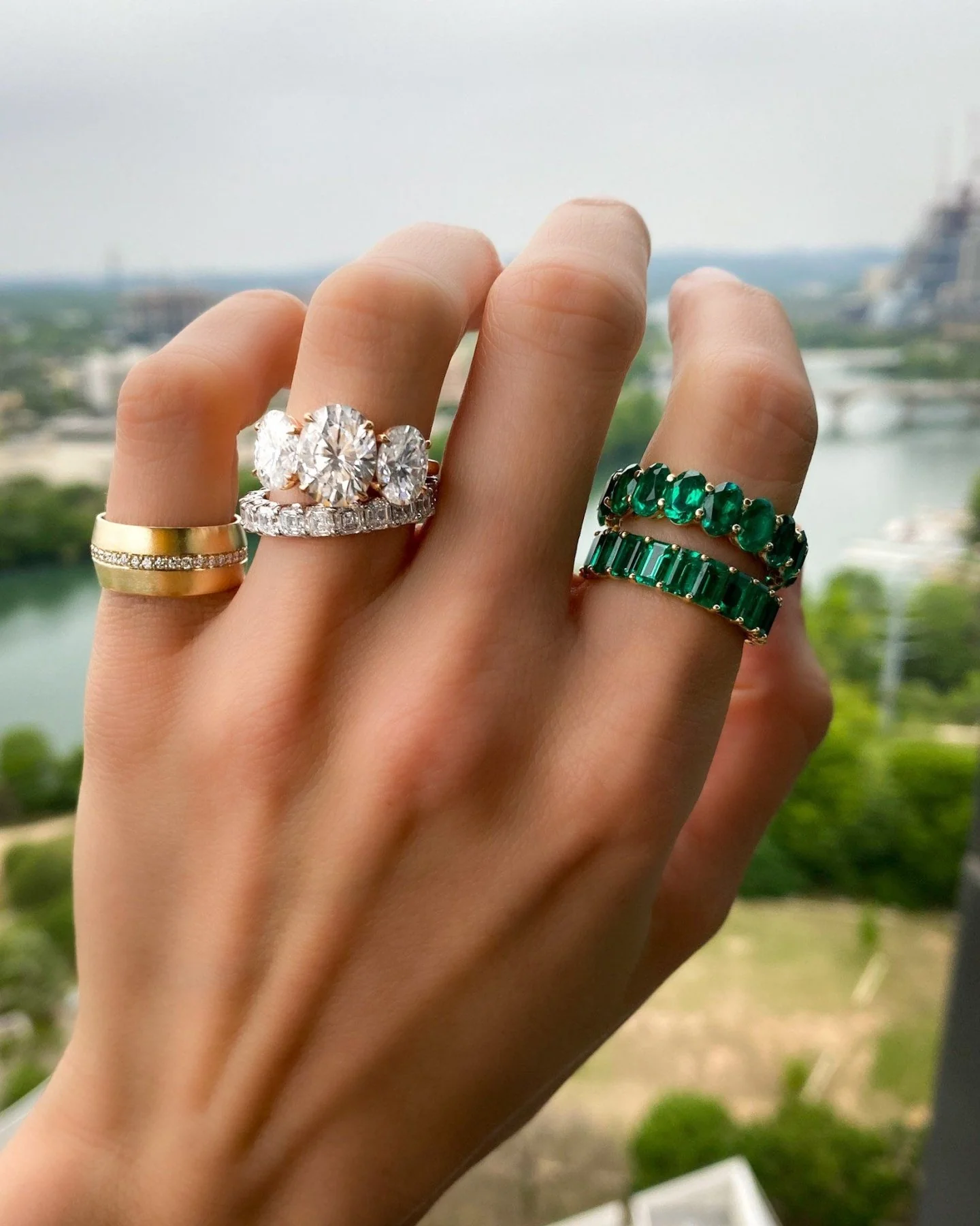 Green Emerald Emerald Cut Eternity Band - Image 5