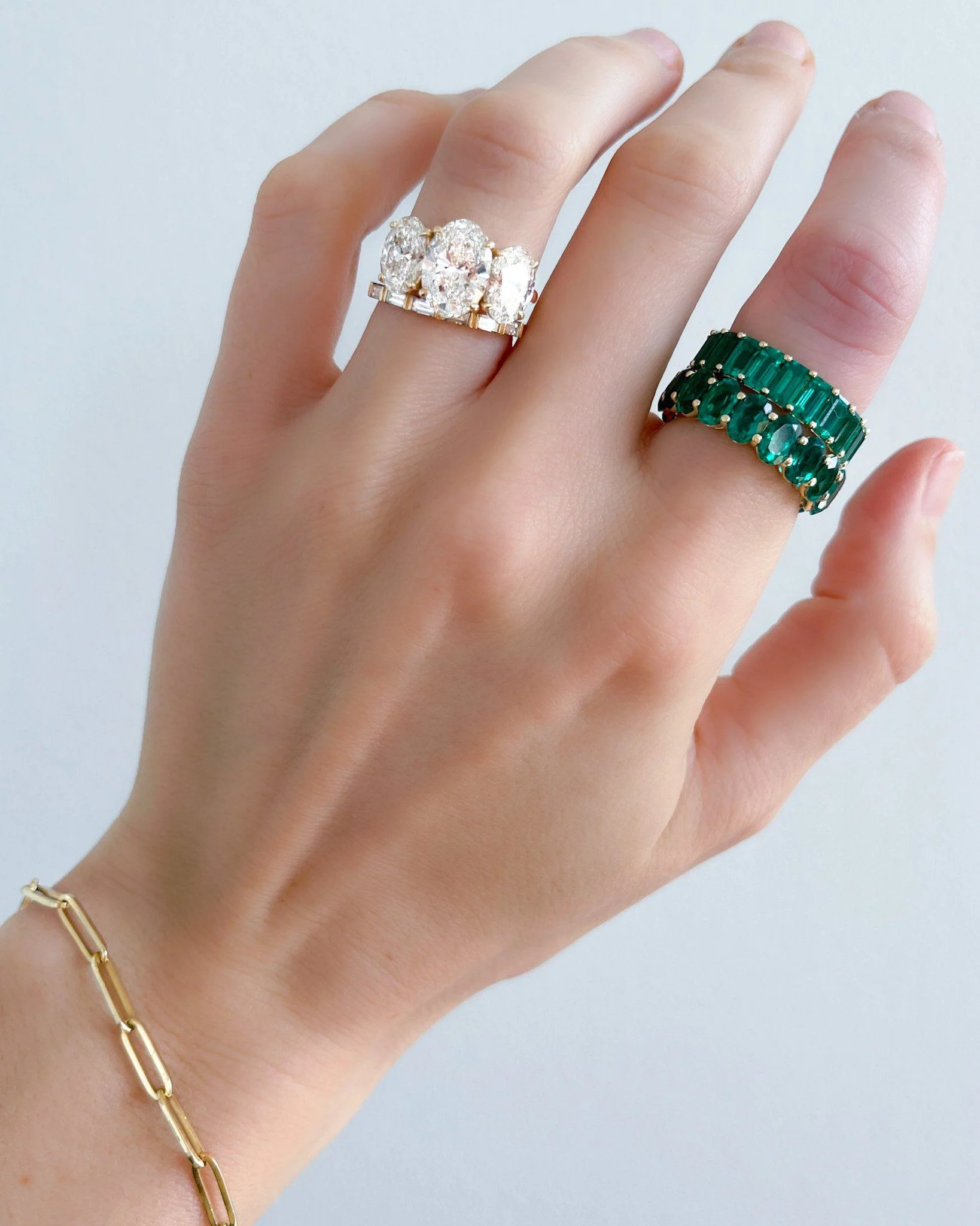 Green Emerald Oval Eternity Band - Image 4